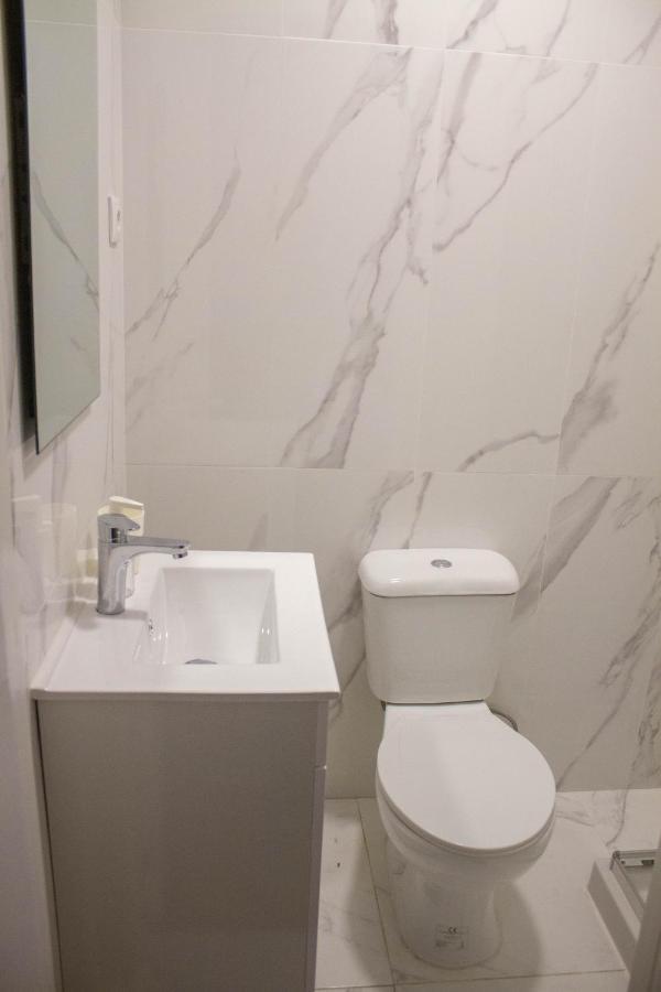 Guesthouse Porto Serpa Pinto ภายนอก รูปภาพ