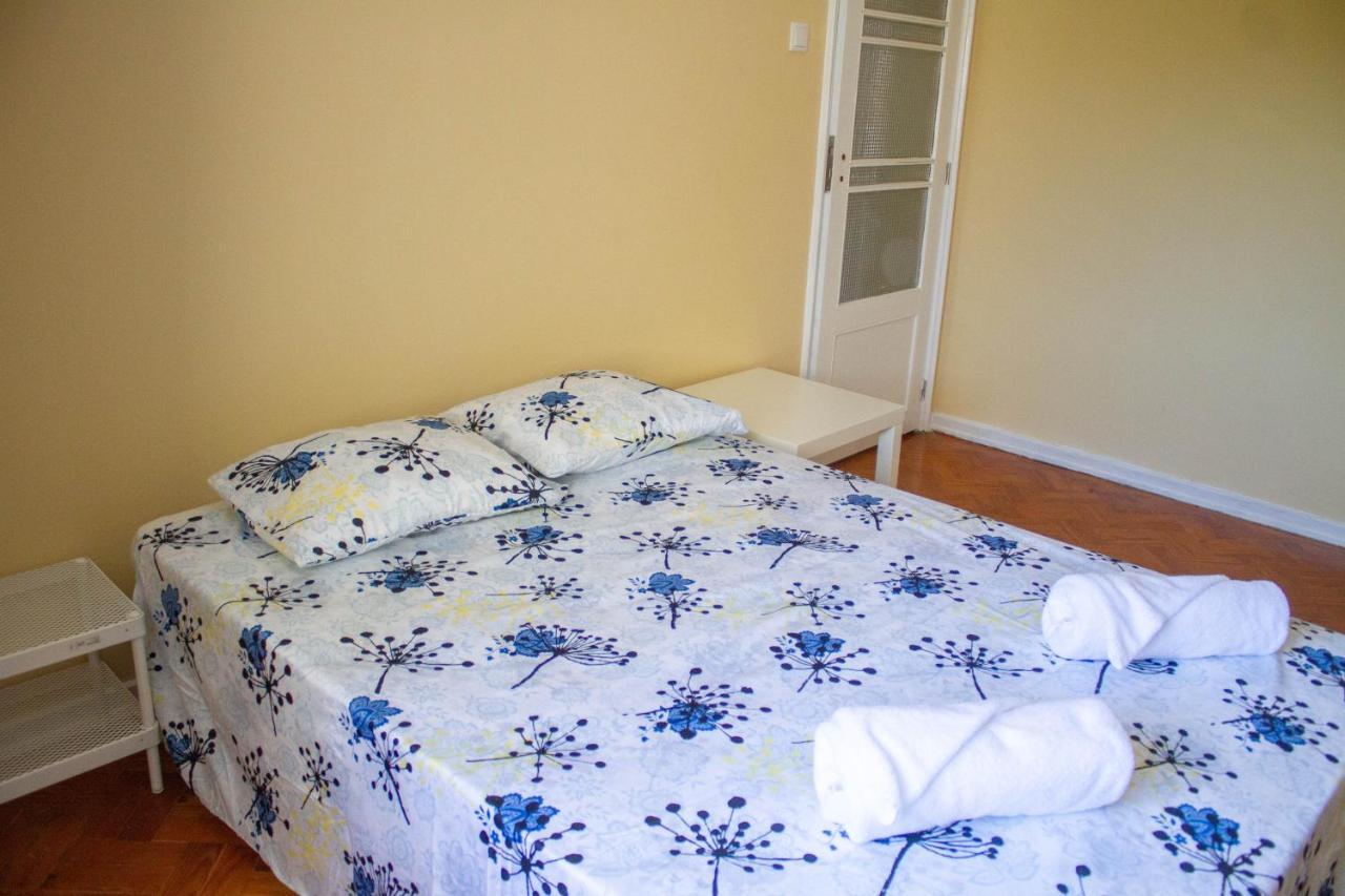 Guesthouse Porto Serpa Pinto ภายนอก รูปภาพ