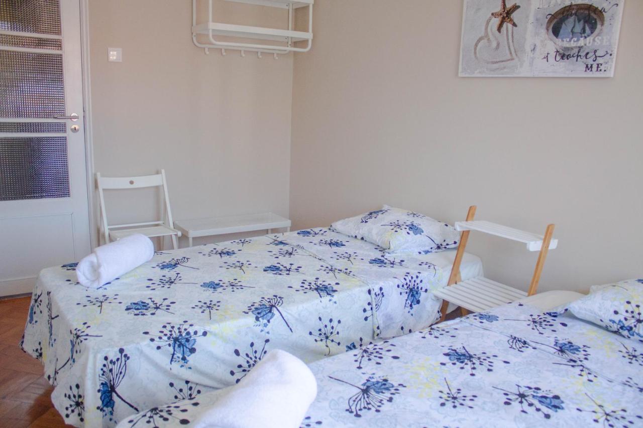 Guesthouse Porto Serpa Pinto ภายนอก รูปภาพ