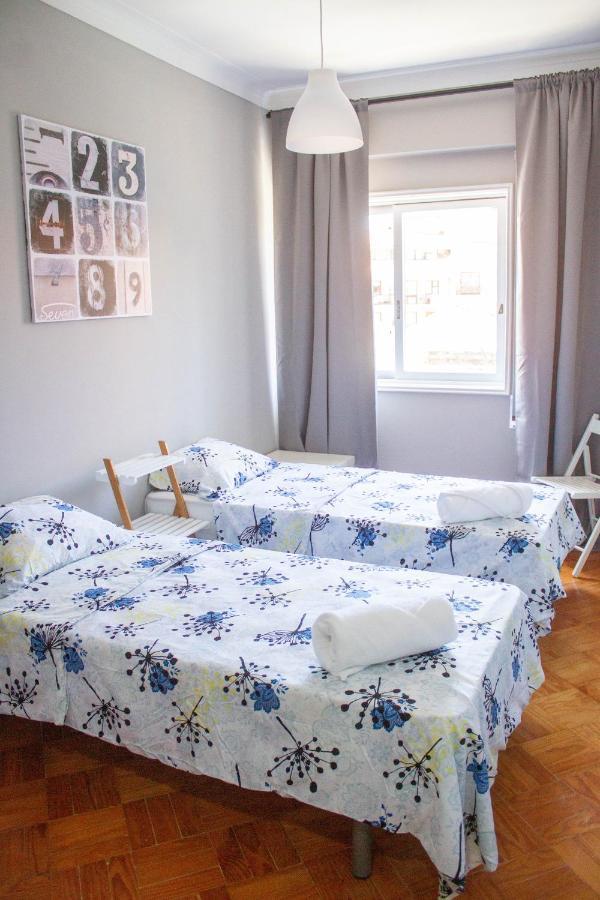 Guesthouse Porto Serpa Pinto ภายนอก รูปภาพ