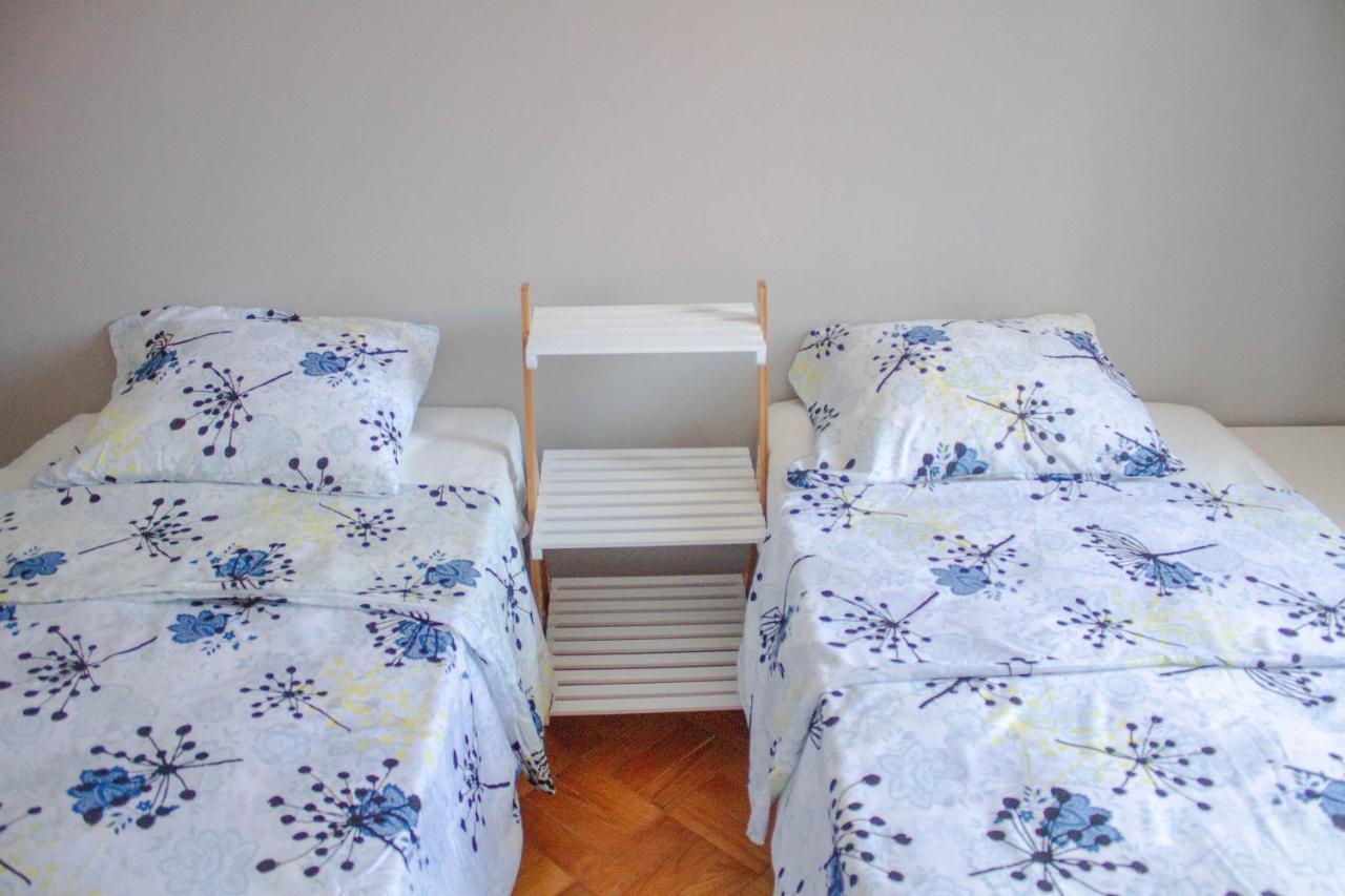 Guesthouse Porto Serpa Pinto ภายนอก รูปภาพ